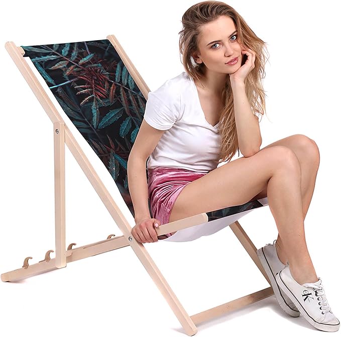 Vintage Wooden Deck Chair Leaves