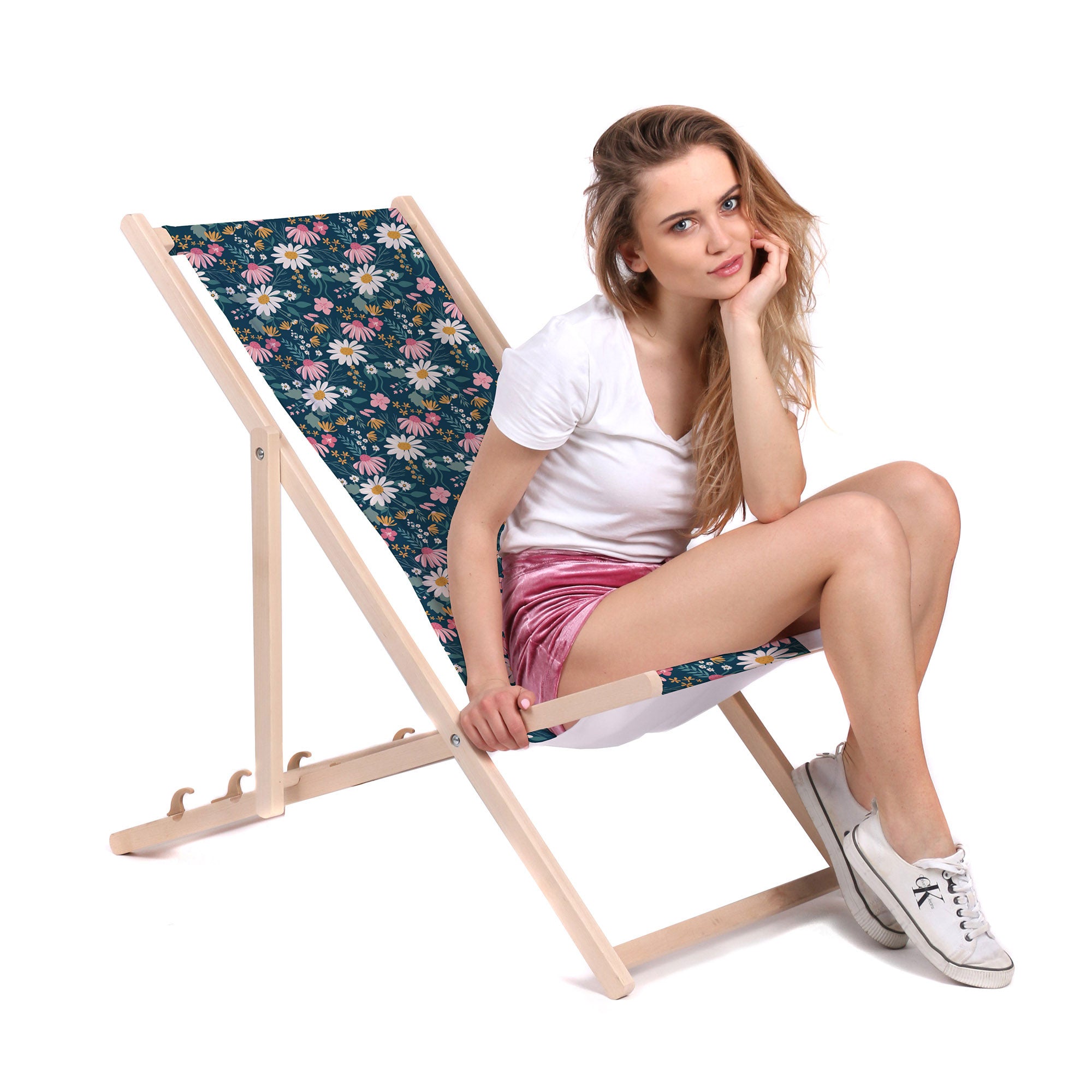 Wooden Deck Chair Daisy Meadow-M