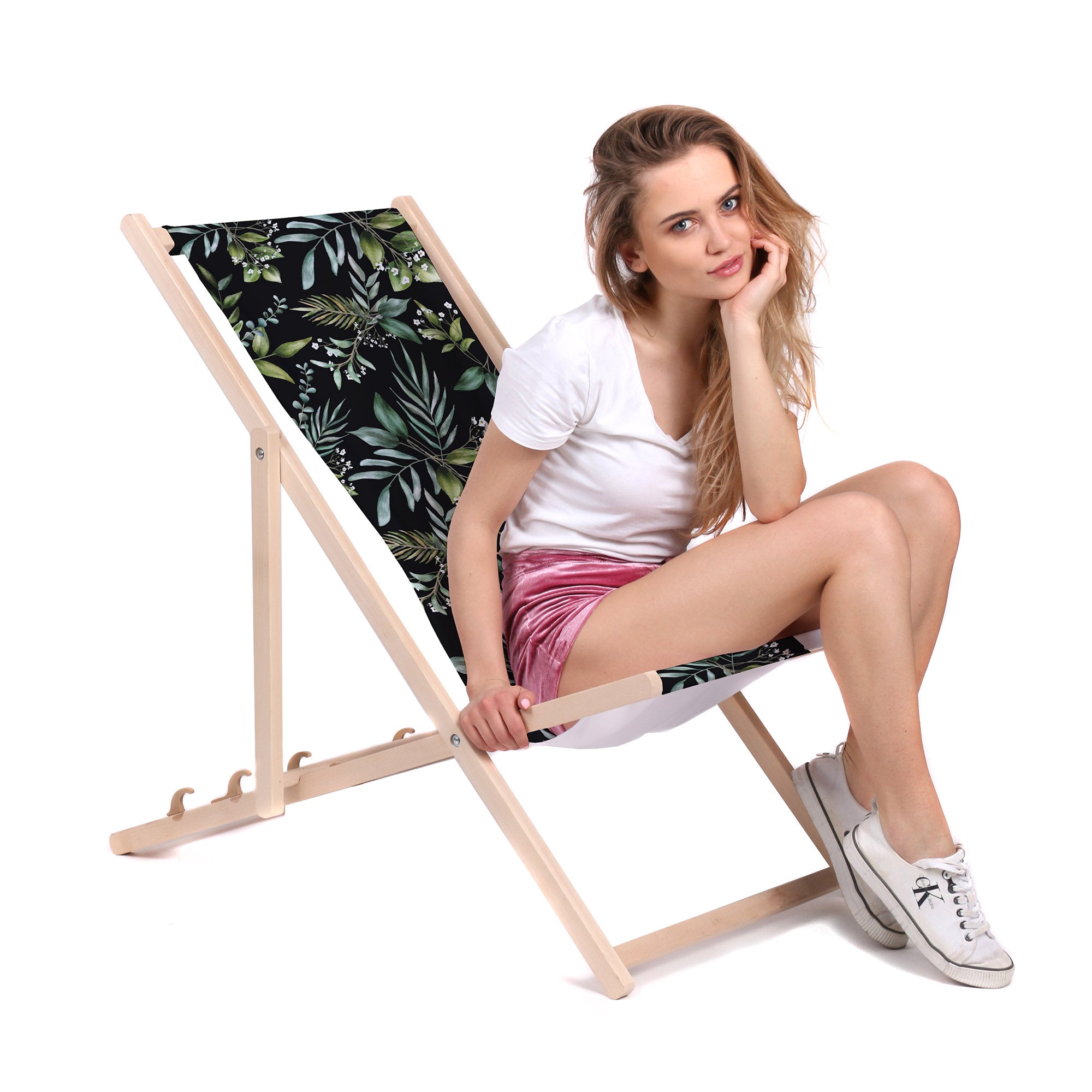Wooden Deck Chair Watercolor Elegant Floral-M