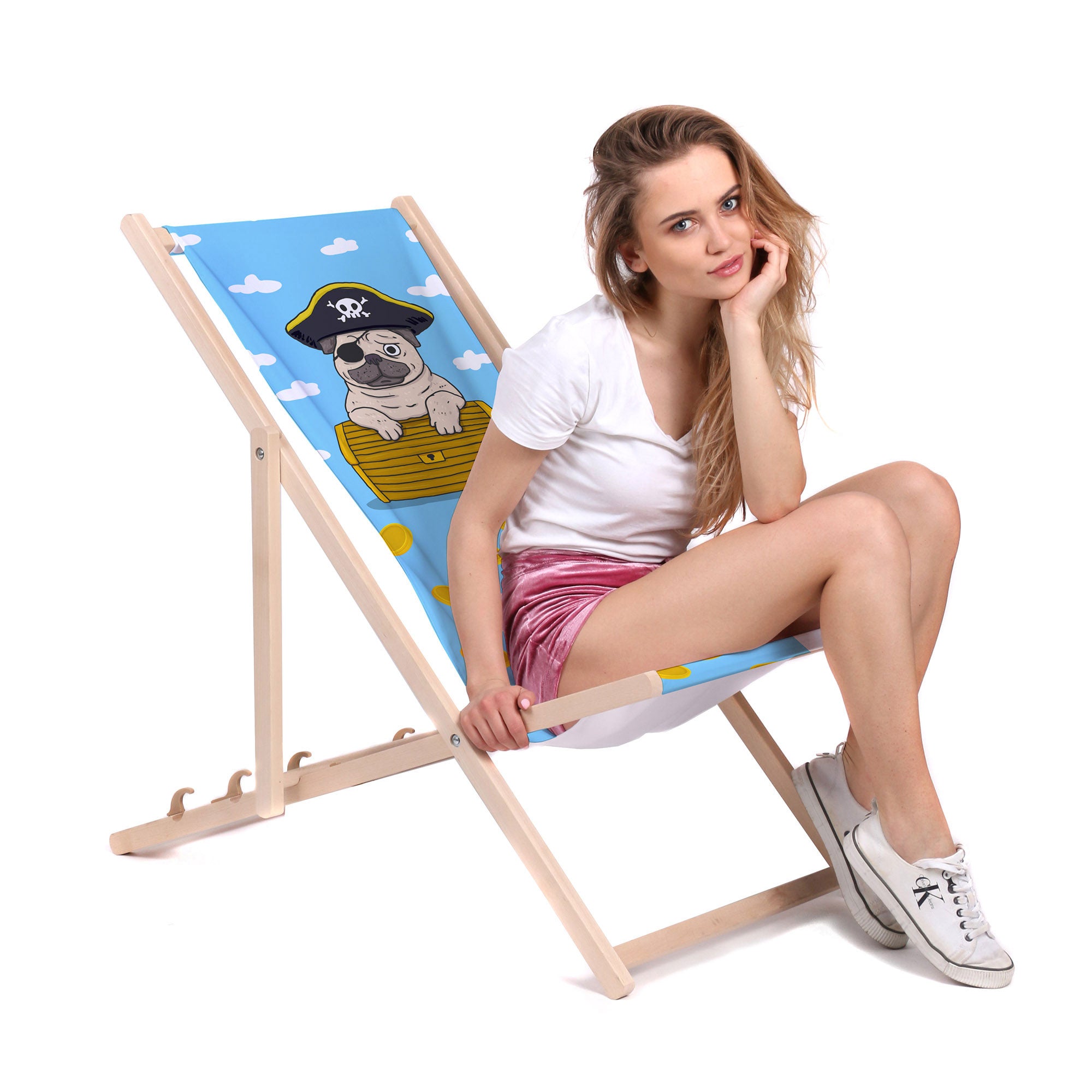 Wooden Deck Chair Pirate Pug-M