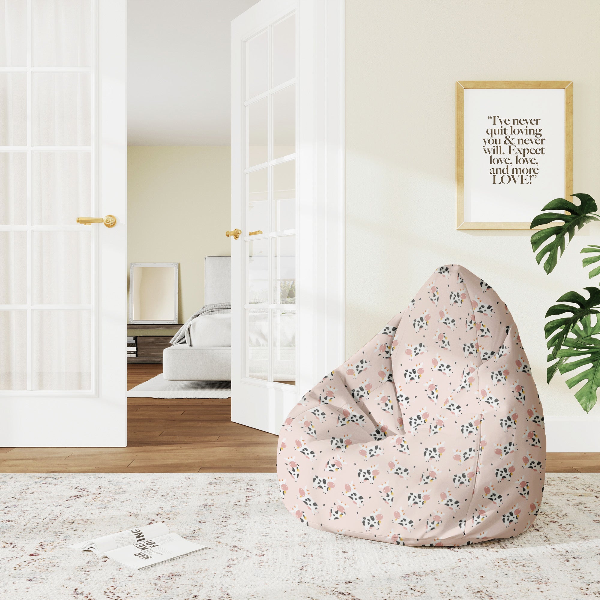 Pearshape Happy Cow-M Velvet Pouf