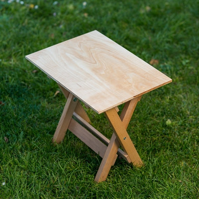 Drevený stolík Board-50x50 CM