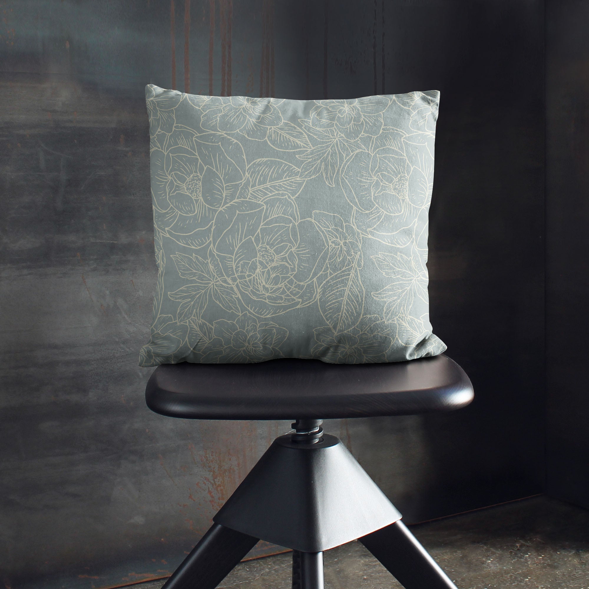 Floral Elegant Leaves Velvet Pillow