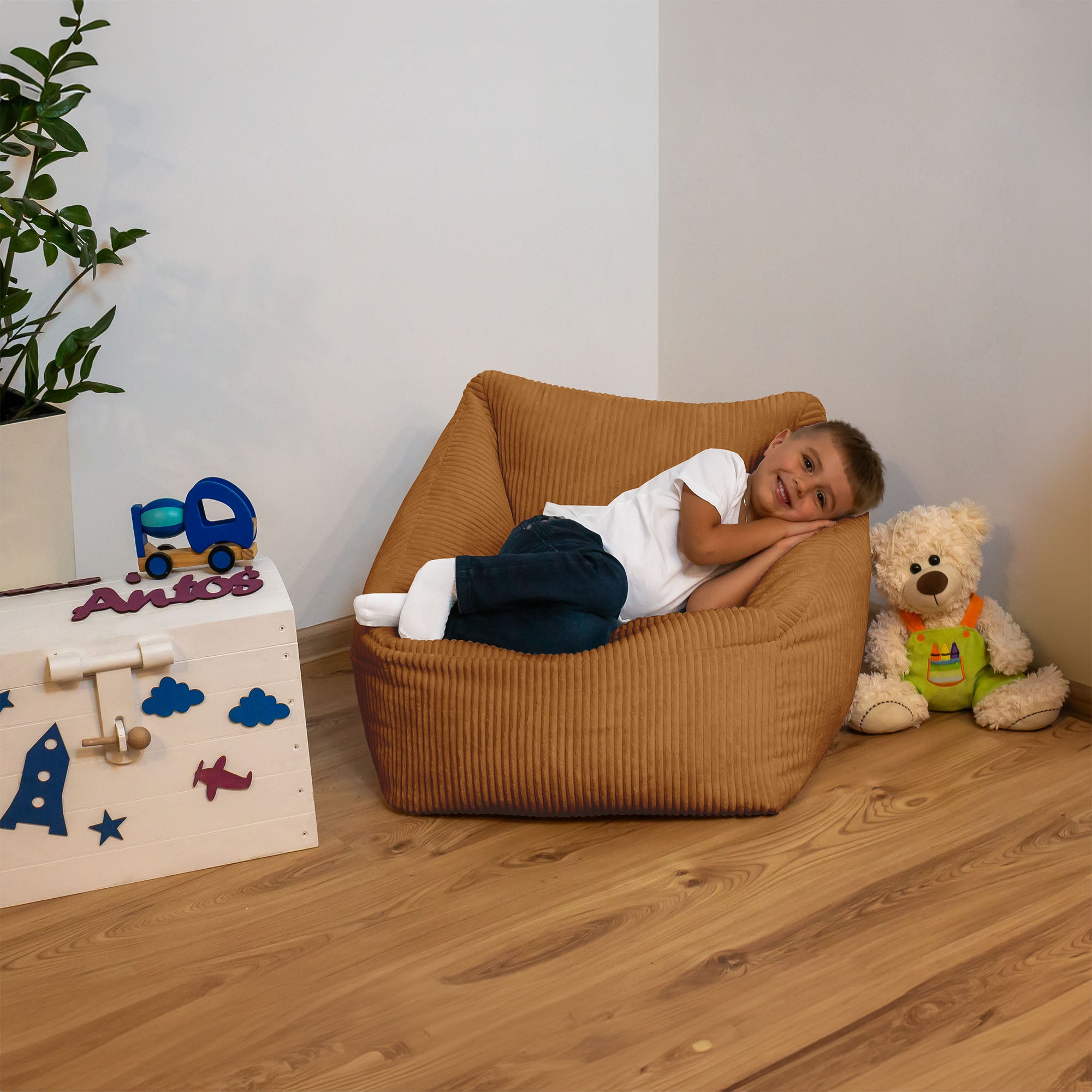 Children's Armchair Sugar Cookie